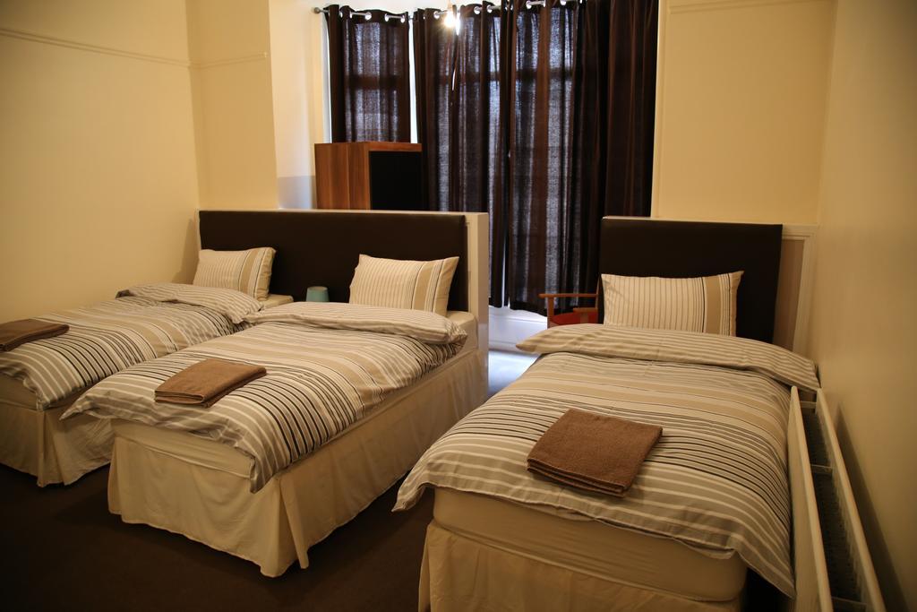 גוספורט Acorn Lodge Guest House - Free Parking מראה חיצוני תמונה